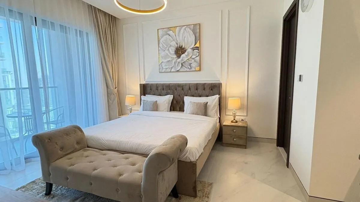 Modern 2 Bhk Apt Gym,Pool&More Dubai Apartment
